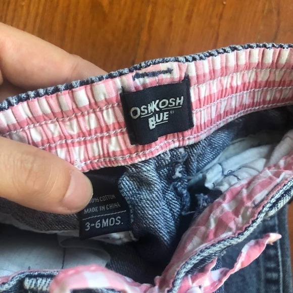 OshKosh B’Gosh Floral Embroidered Baby Jeans 3-6M - Picture 2 of 4